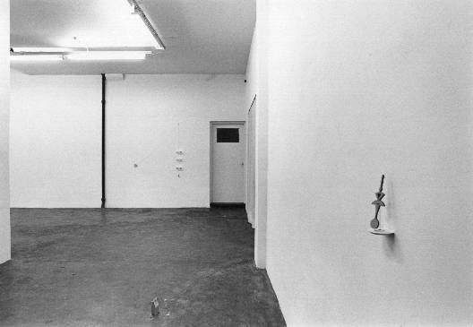 overzichtsfoto van de tentoonstelling in galerie Made in Heaven, 1994